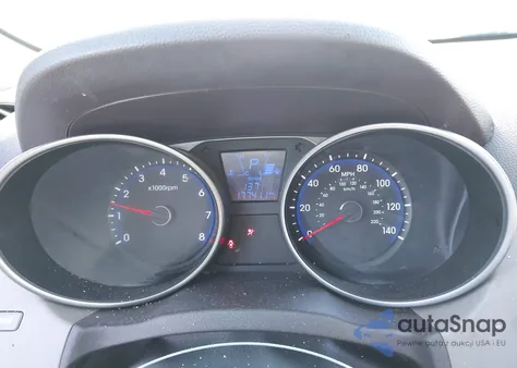 2011 Hyundai Tucson Limited z USA, uszkodzony, nr VIN KM8JUCAC1BU309762